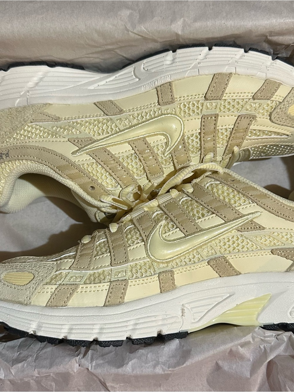 Nike P-6000 Alabaster / Black-Sail